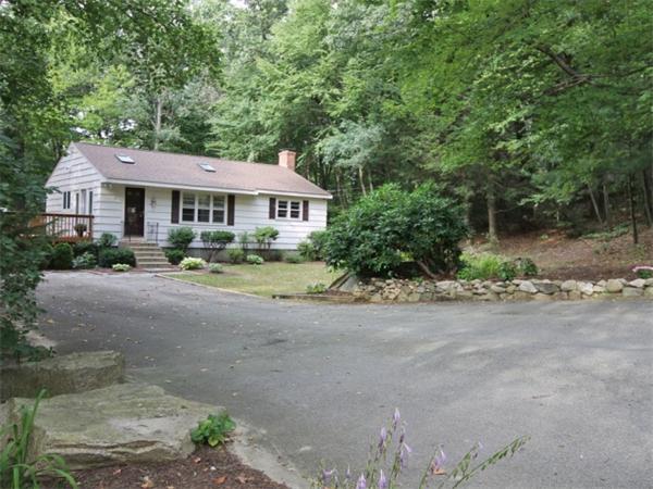 11 Amherst Road Hopkinton, MA 01748 - Photo 2 of 30 Gallery Image 2