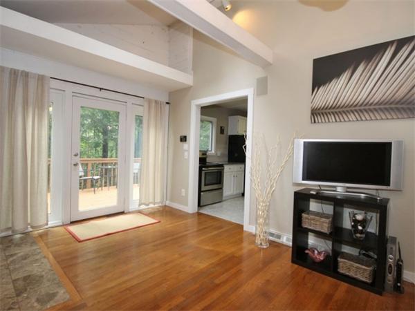 11 Amherst Road Hopkinton, MA 01748 - Photo 6 of 30 Gallery Image 6