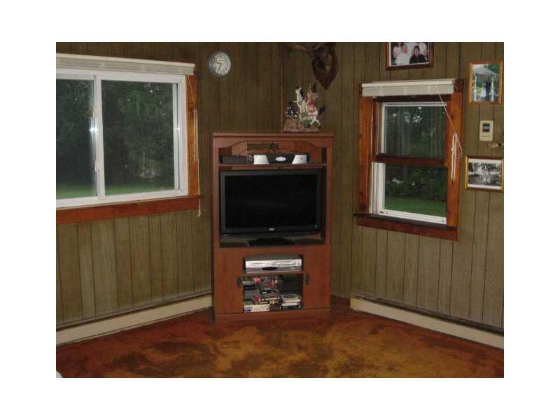 1281 Beech Hill Road Mercer, ME 04957 - Photo 5 of 13 Living Room.