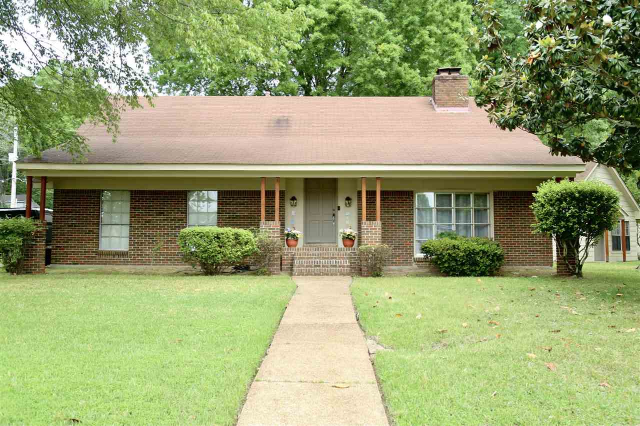 3502 Clarke Road Memphis, TN 38115 - Photo 1 of 15 Gallery Image 1
