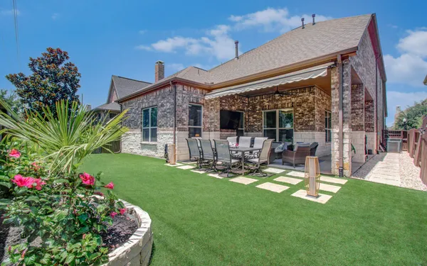 $585,000 | 17915 Olde Oaks Estate Court, Cypress, TX 77433