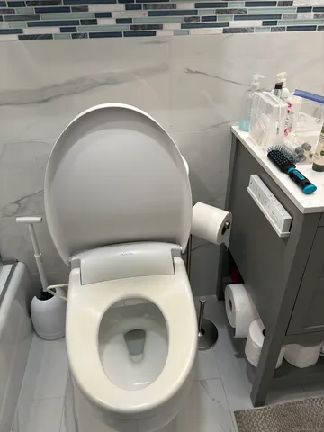 a close view of sink