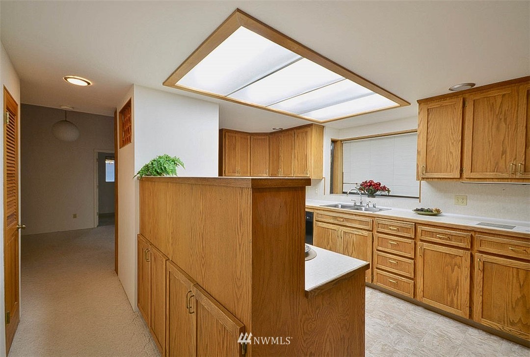 12150 Vail Road Southeast Yelm, WA 98597 - Photo 12 of 40 Gallery Image 12