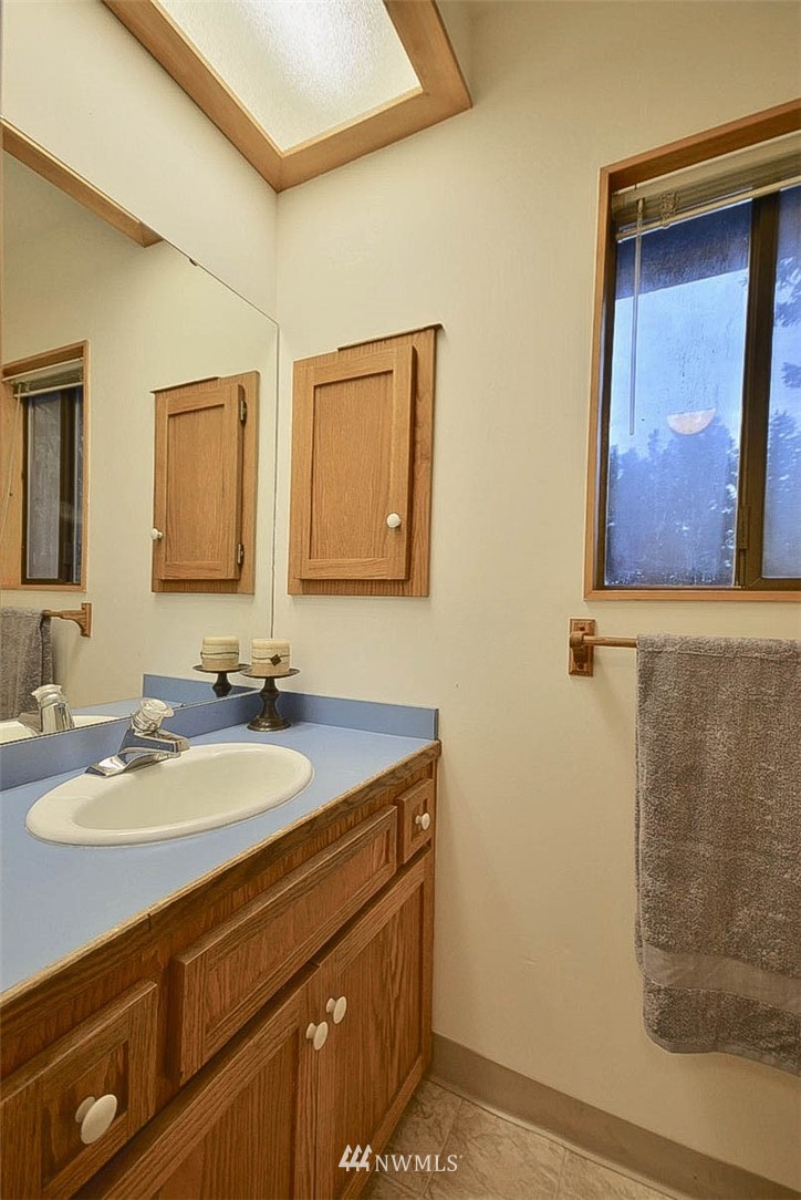 12150 Vail Road Southeast Yelm, WA 98597 - Photo 28 of 40 Gallery Image 28