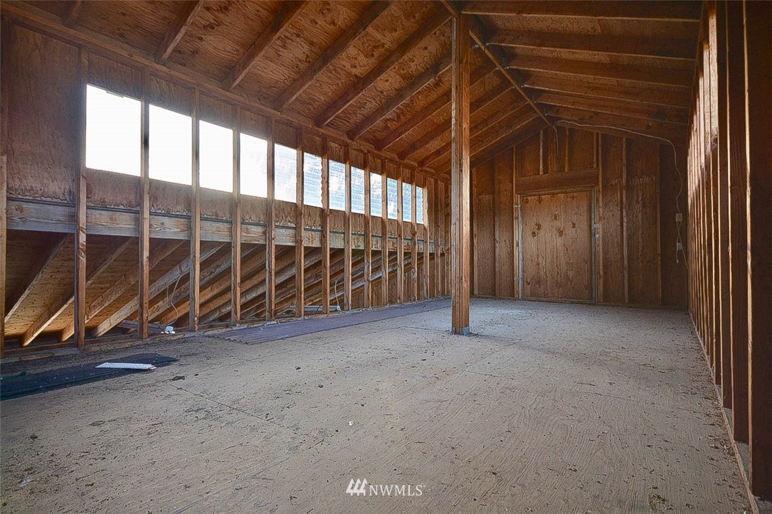 12150 Vail Road Southeast Yelm, WA 98597 - Photo 32 of 40 Gallery Image 32