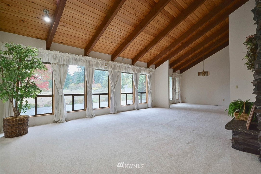 12150 Vail Road Southeast Yelm, WA 98597 - Photo 5 of 40 Gallery Image 5