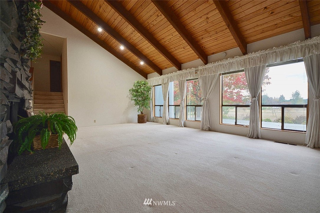 12150 Vail Road Southeast Yelm, WA 98597 - Photo 6 of 40 Gallery Image 6