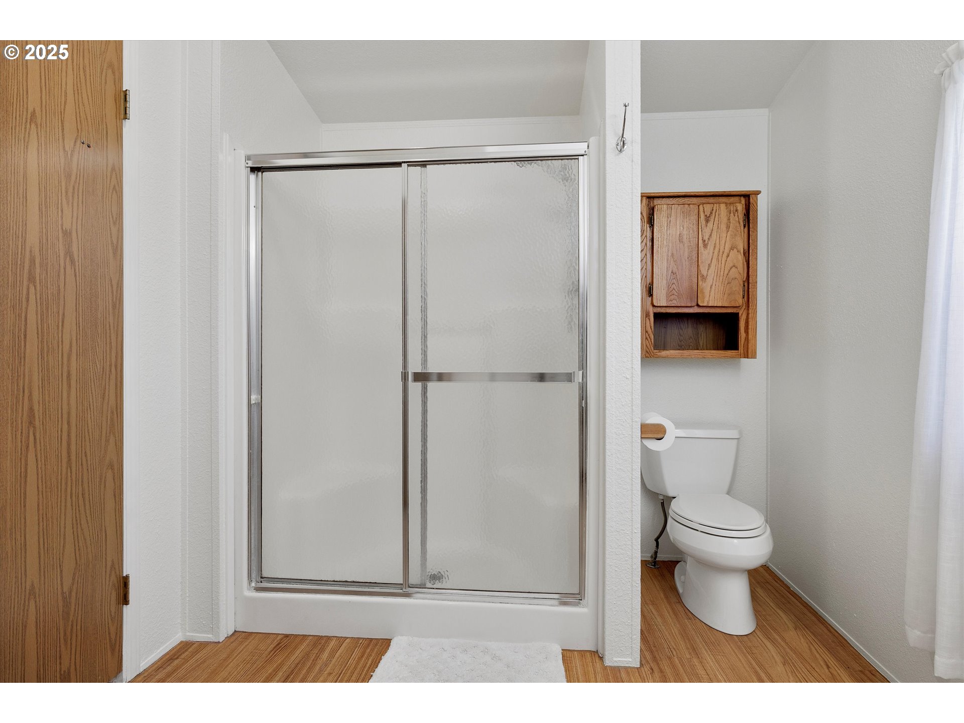 507 North 19th Avenue, Unit 60 Cornelius, OR 97113 - Photo 16 of 28 a bathroom with a toilet and a shower