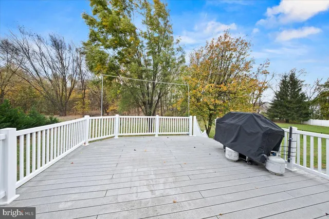 a view of a house with a big yard