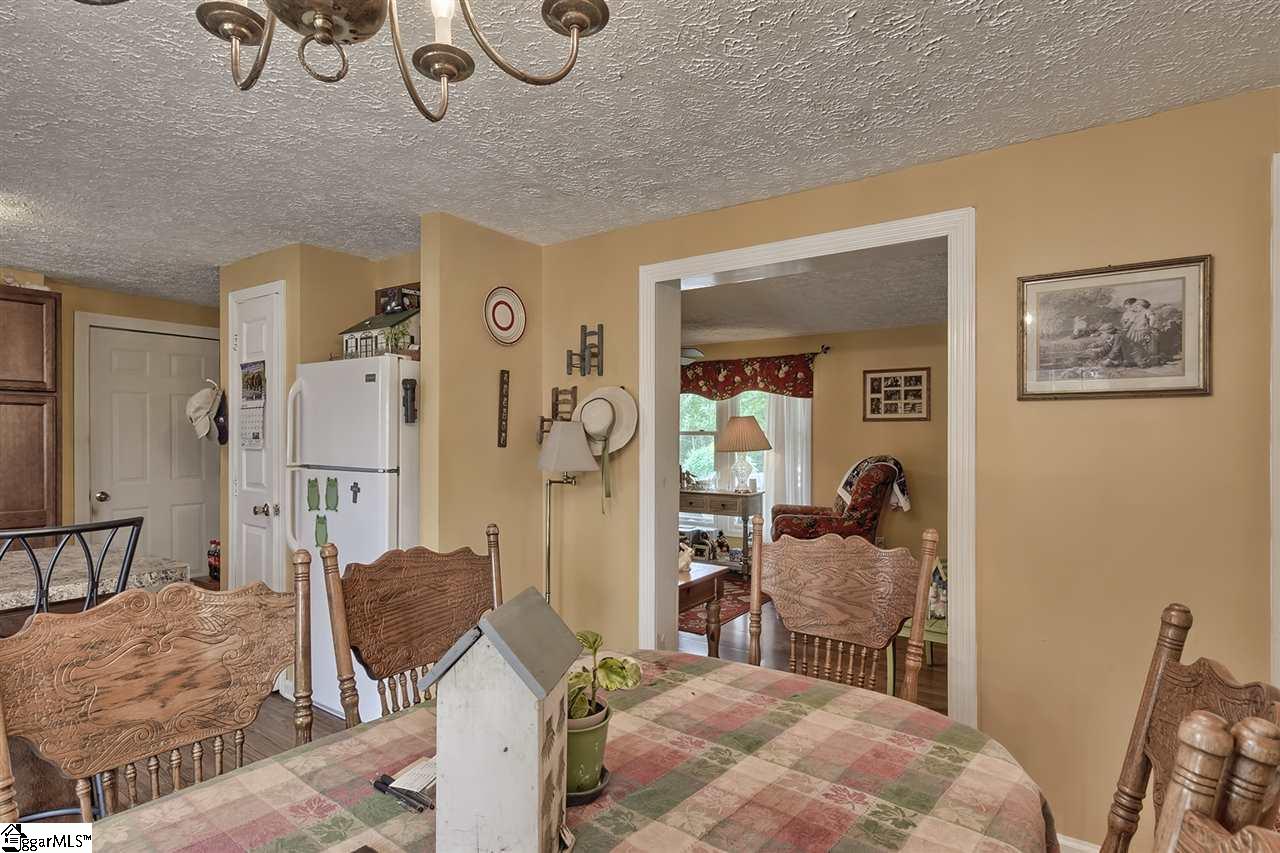 476 Rices Creek Road Liberty, SC 29657 - Photo 14 of 35