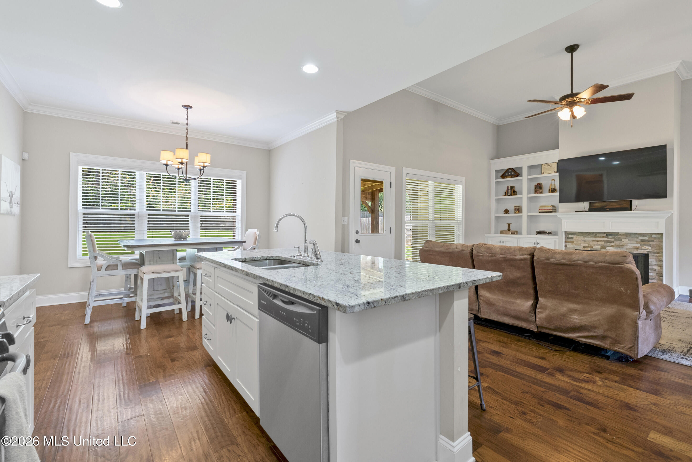 2353 Ouse Valley Lane Hernando, MS 38632 - Photo 17 of 30 Kitchen
