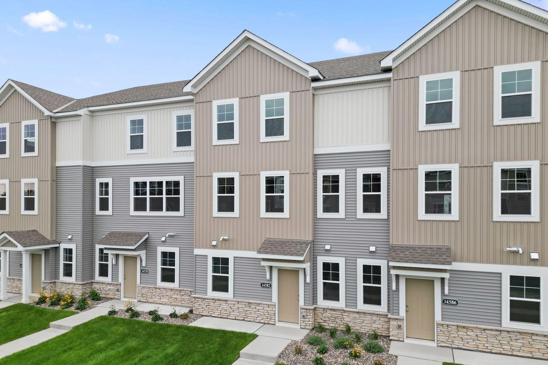 14582 Rhinestone St N West Ramsey, MN 55303 - Photo 7 of 33