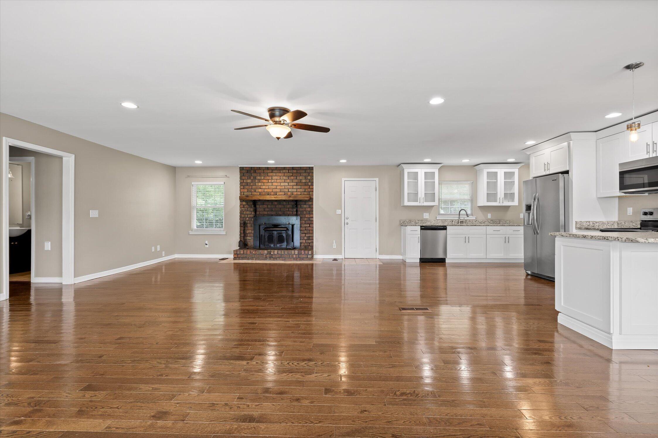 11127 East Brainerd Road Apison, TN 37302 - Photo 16 of 59 35-Old E Brainerd-35
