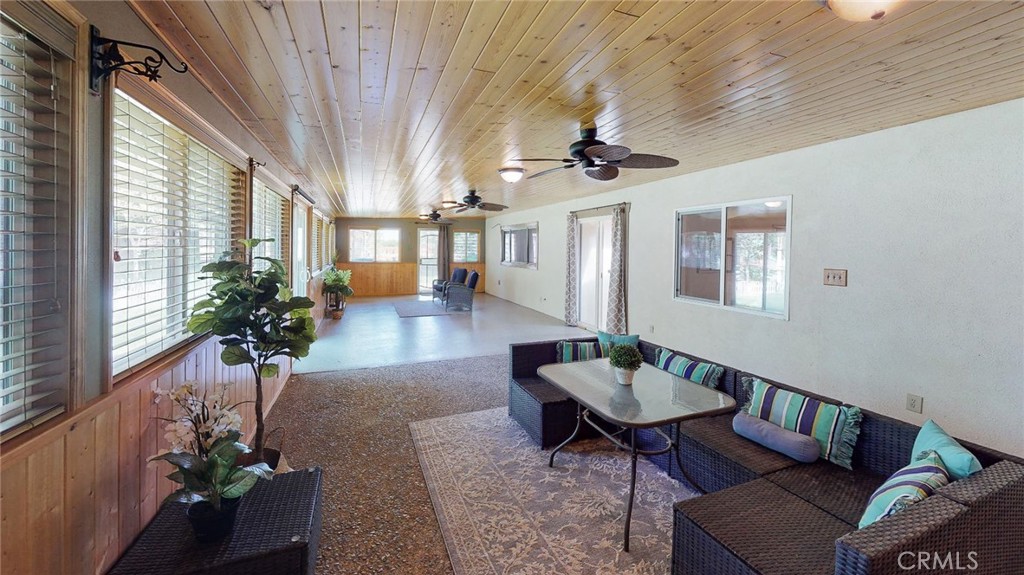 565 5th Avenue Orland, CA 95963 - Photo 9 of 18 2nd bonus option room, enclosed and finished patio room