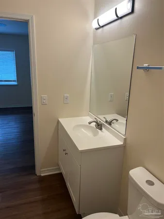 $125,000 | 7225 West Fairfield Drive, Unit B5, Pensacola, FL 32506