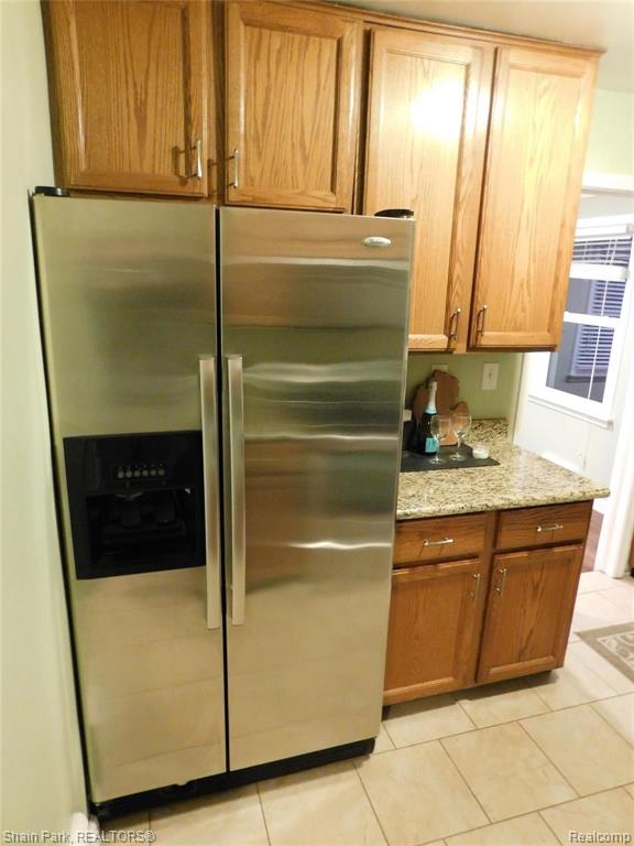 415 South Campbell Road Royal Oak, MI 48067 - Photo 8 of 38