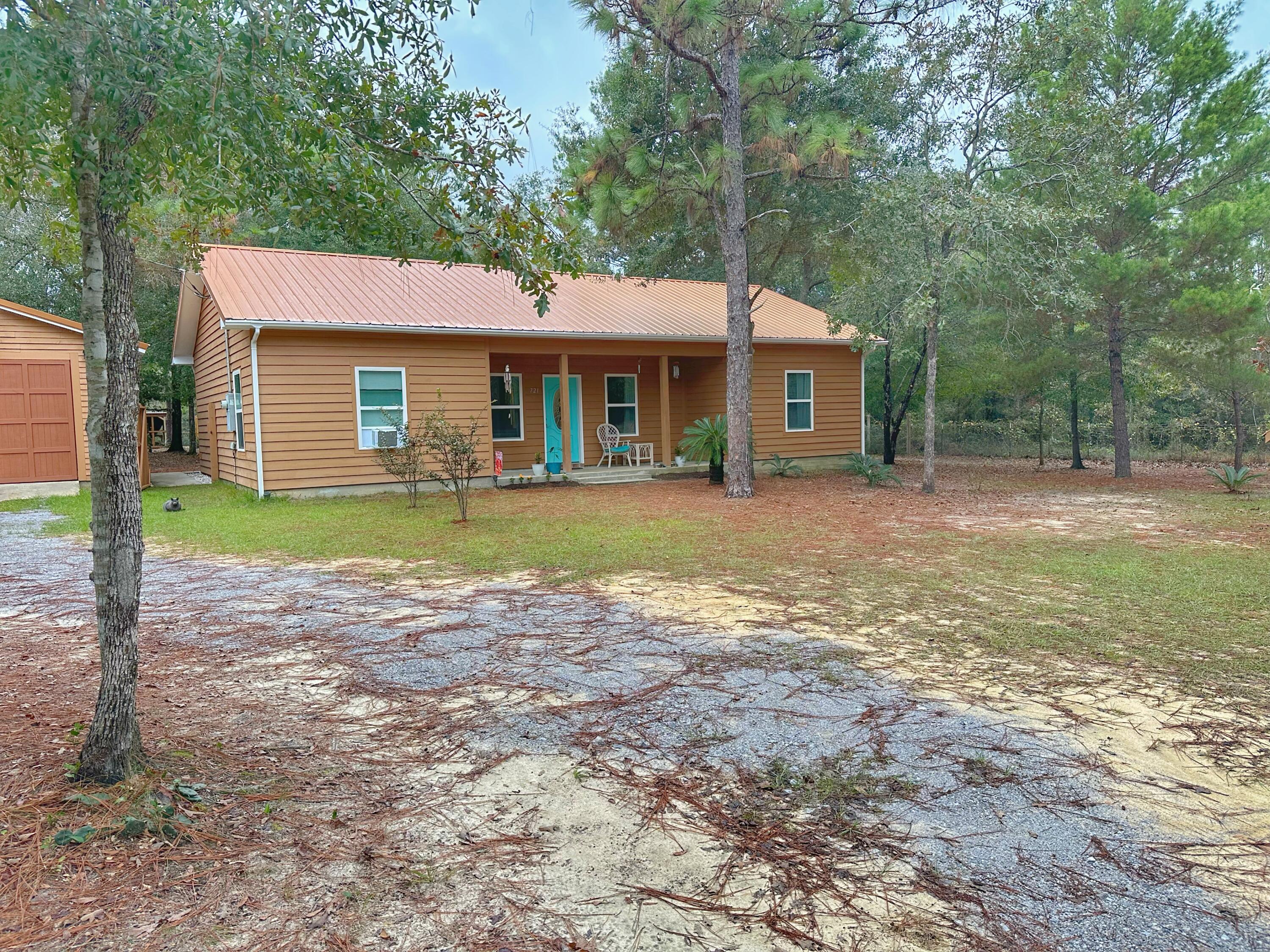 721 Coventry Road DeFuniak Springs, FL 32433 - Photo 9 of 63 IMG_5347