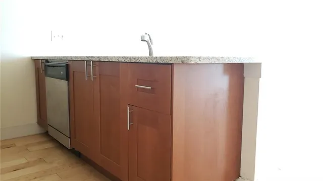 $1,995 | 909 Reinli Street, Unit 248, Austin, TX 78751