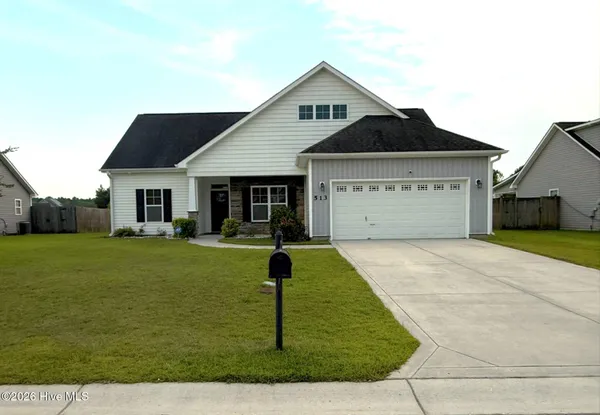 $1,900 | 513 New Hanover Trail, Jacksonville, NC 28546