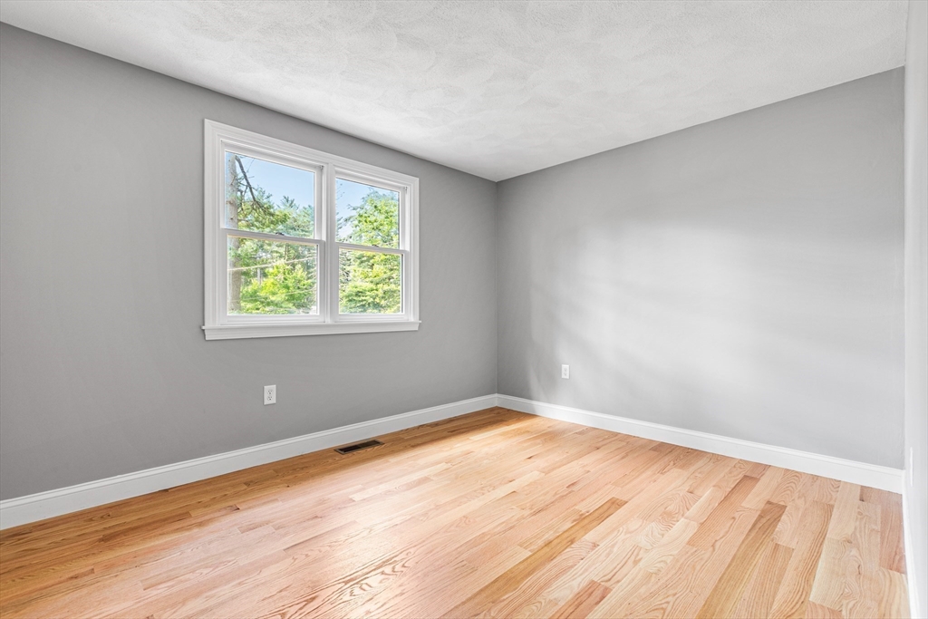 1 Ranlett Lane Billerica, MA 01821 - Photo 23 of 37 Gallery Image 23