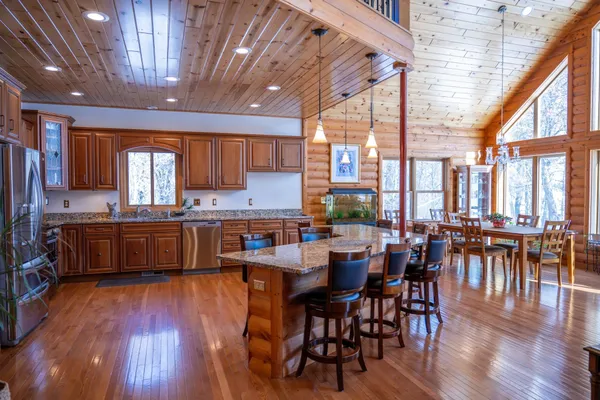 $1,600,000 | N13436 19th Avenue, Necedah, WI 54646