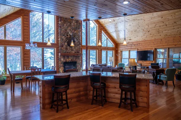 $1,600,000 | N13436 19th Avenue, Necedah, WI 54646