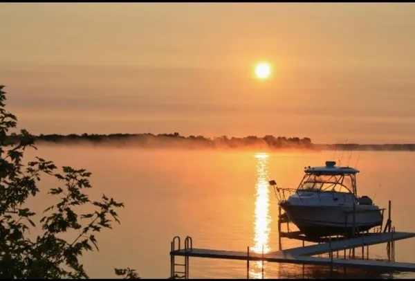 $1,600,000 | N13436 19th Avenue, Necedah, WI 54646