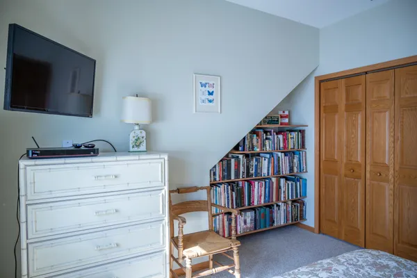 $1,600,000 | N13436 19th Avenue, Necedah, WI 54646