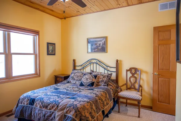 $1,600,000 | N13436 19th Avenue, Necedah, WI 54646