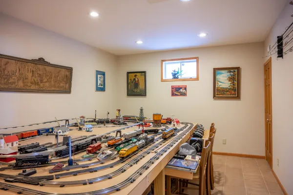 $1,600,000 | N13436 19th Avenue, Necedah, WI 54646