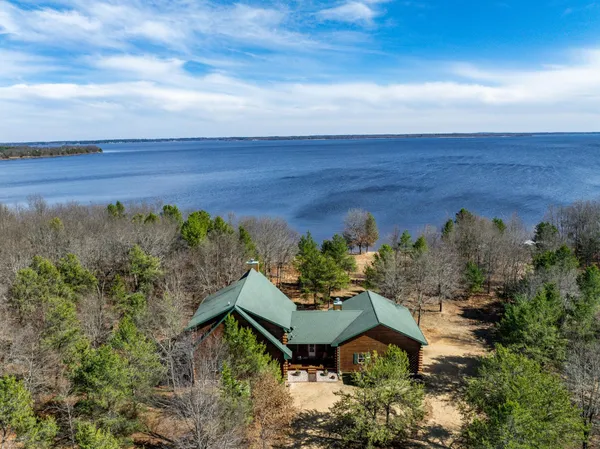 $1,600,000 | N13436 19th Avenue, Necedah, WI 54646