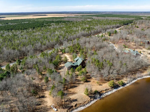 $1,600,000 | N13436 19th Avenue, Necedah, WI 54646