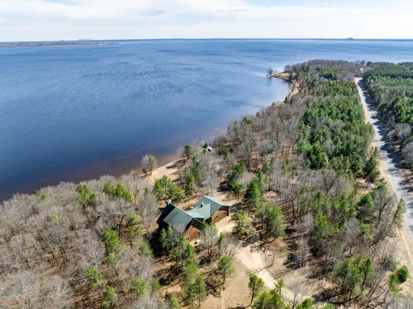 $1,600,000 | N13436 19th Avenue, Necedah, WI 54646