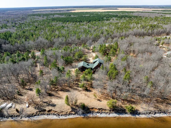 $1,600,000 | N13436 19th Avenue, Necedah, WI 54646