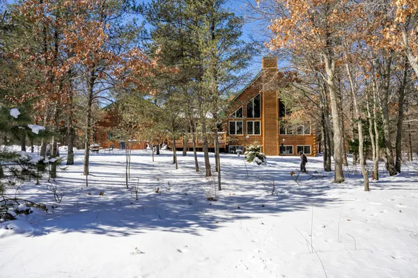 $1,600,000 | N13436 19th Avenue, Necedah, WI 54646