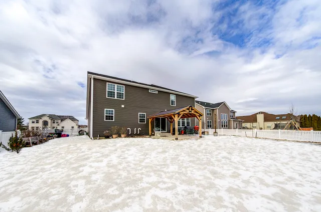 $615,000 | 16515 Driftwood Drive, Plainfield, IL 60586