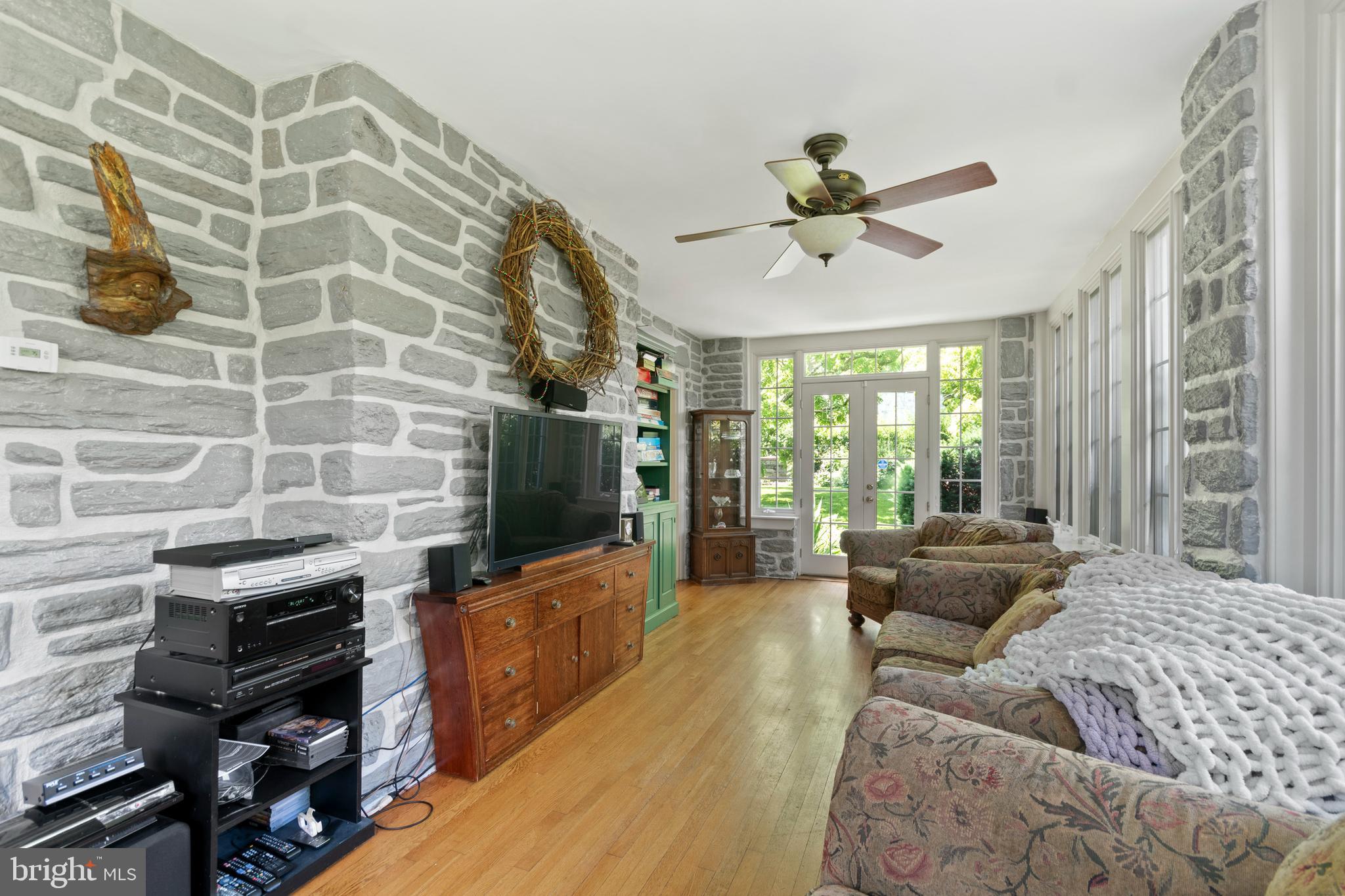 1446 Noble Road Jenkintown, PA 19046 - Photo 12 of 43