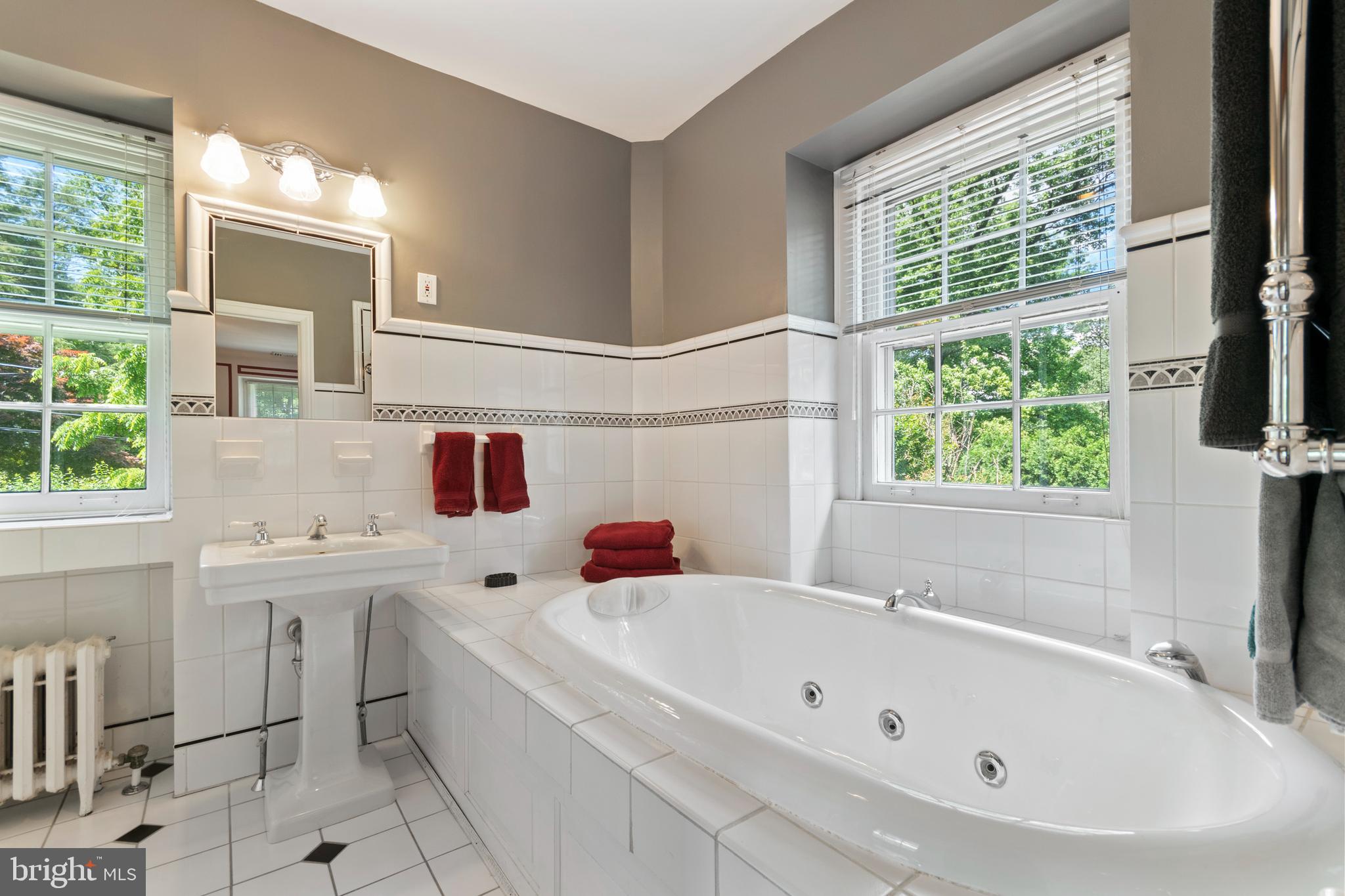 1446 Noble Road Jenkintown, PA 19046 - Photo 23 of 43