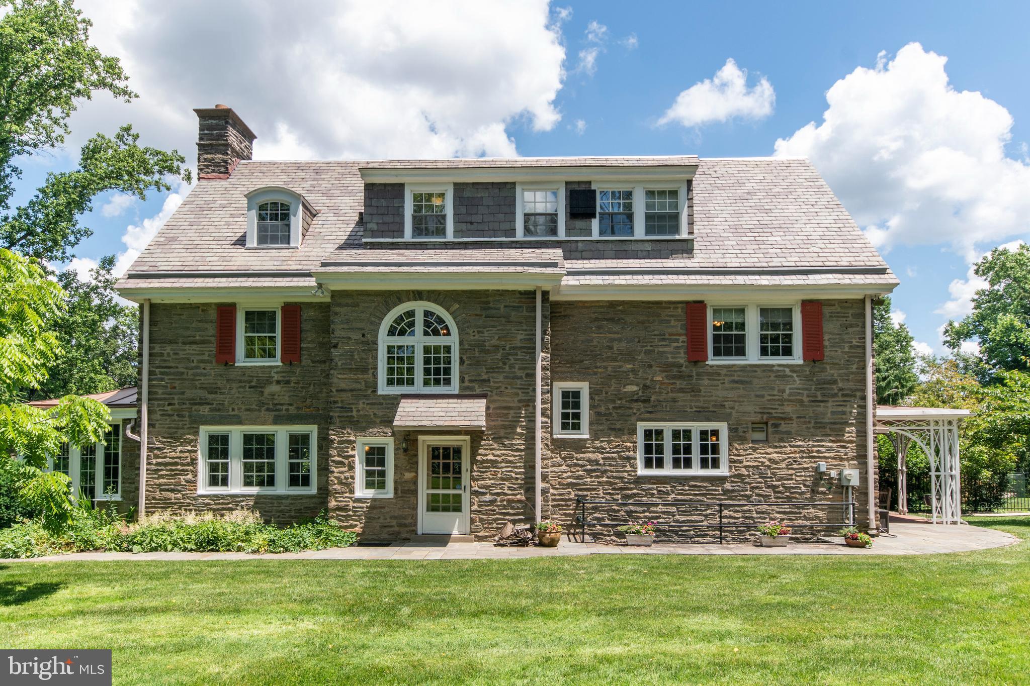 1446 Noble Road Jenkintown, PA 19046 - Photo 4 of 43