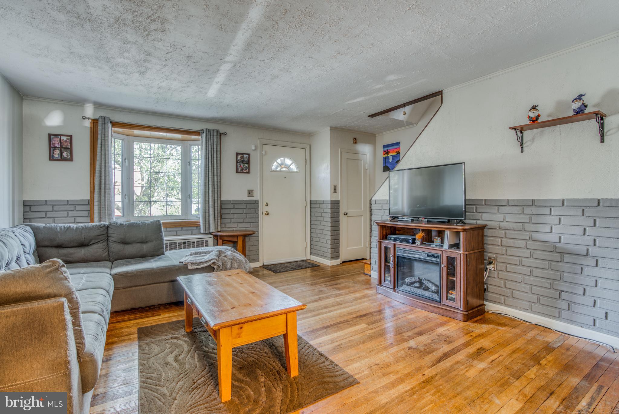 8602 Willow Oak Road Baltimore, MD 21234 - Photo 4 of 19
