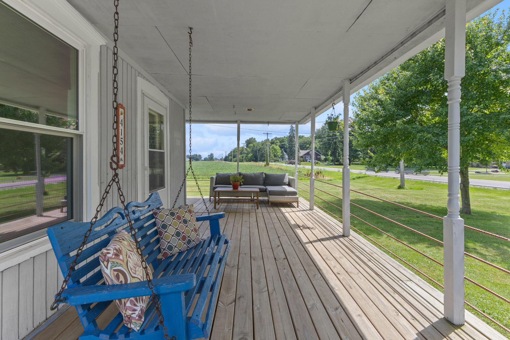 4154 Marion-Waldo Road Marion, OH 43302 - Photo 5 of 59 Porch