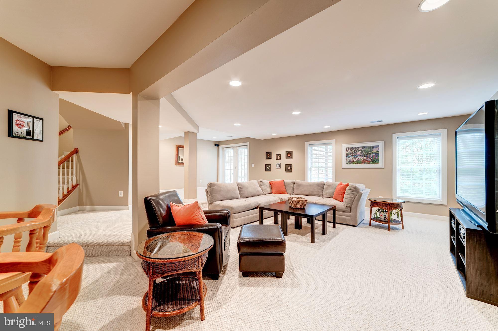 8586 Beatrice Court Springfield, VA 22152 - Photo 44 of 61 Gallery Image 44