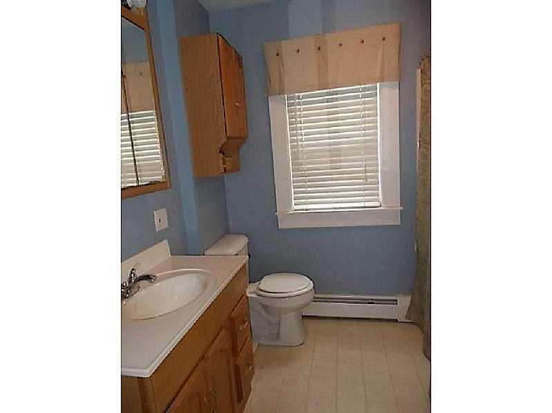 33 Cushman Road Winslow, ME 04901 - Photo 9 of 11 Bathroom.