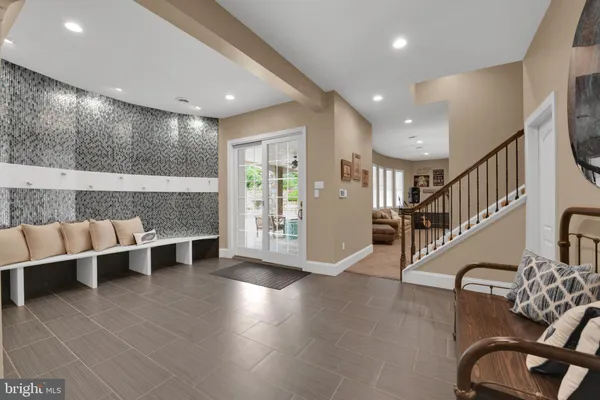 $2,490,000 | 32 Stonehill Drive, Mohnton, PA 19540