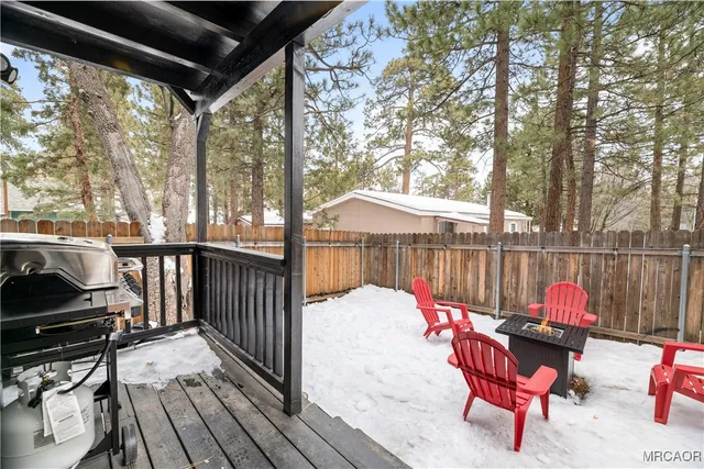 a outdoor view with a sitting space