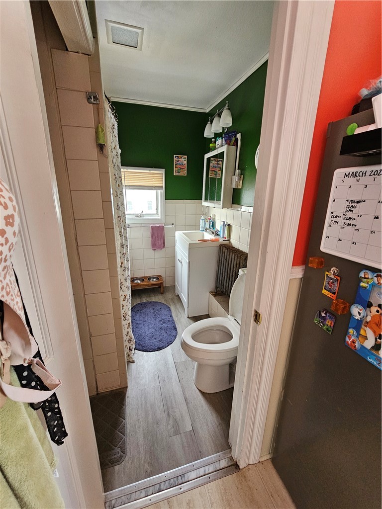 33 Young Street Pawtucket, RI 02860 - Photo 14 of 50