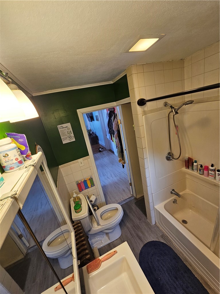 33 Young Street Pawtucket, RI 02860 - Photo 15 of 50