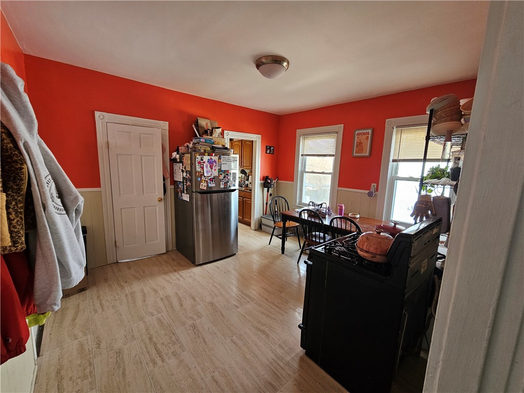 33 Young Street Pawtucket, RI 02860 - Photo 7 of 50