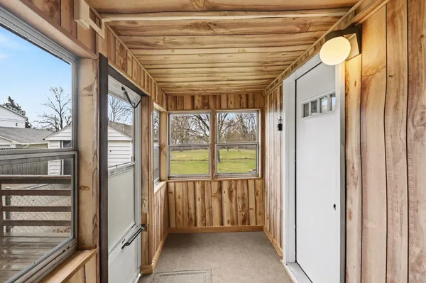 $99,900 | 1015 Pearl Street, Lansing, MI 48906