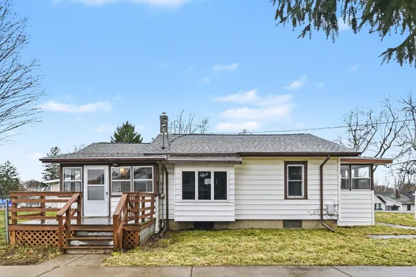 $99,900 | 1015 Pearl Street, Lansing, MI 48906